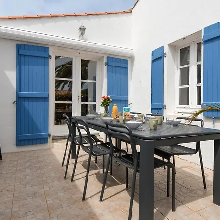 8 Adultes - 2 Enfants - Marais Salants Et Plages